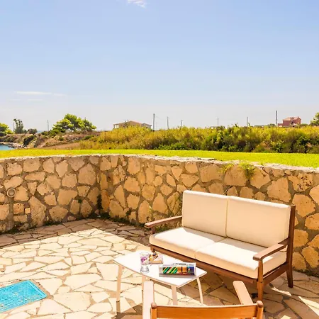 Villa Aquamarine *